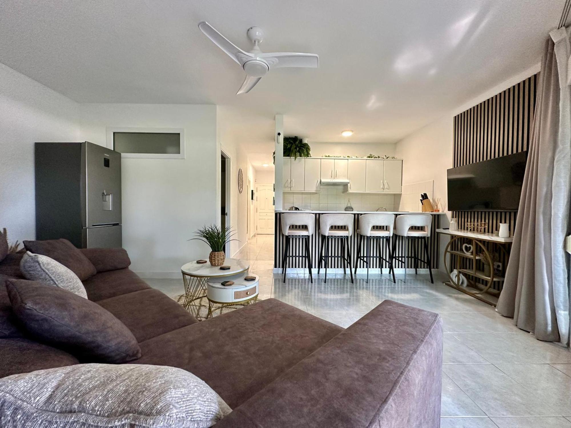Apartemen René *